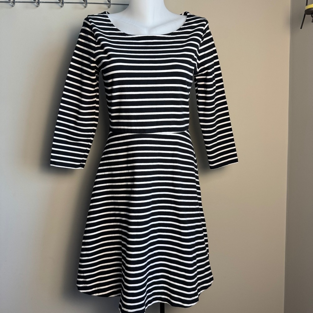 Old Navy Black White Striped Long Sleeve Fit Flare Dress Boat Neck Casual Medium